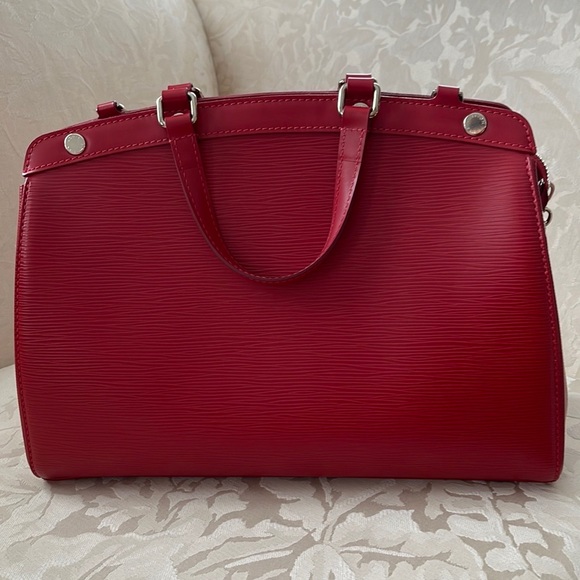 Louis Vuitton Carmine Epi Leather Brea MM bag - Picture 3 of 8